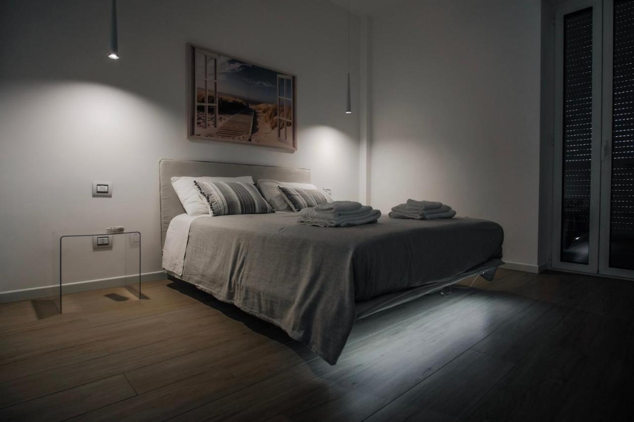 Rossani Suites&Aparts Бари Экстерьер фото