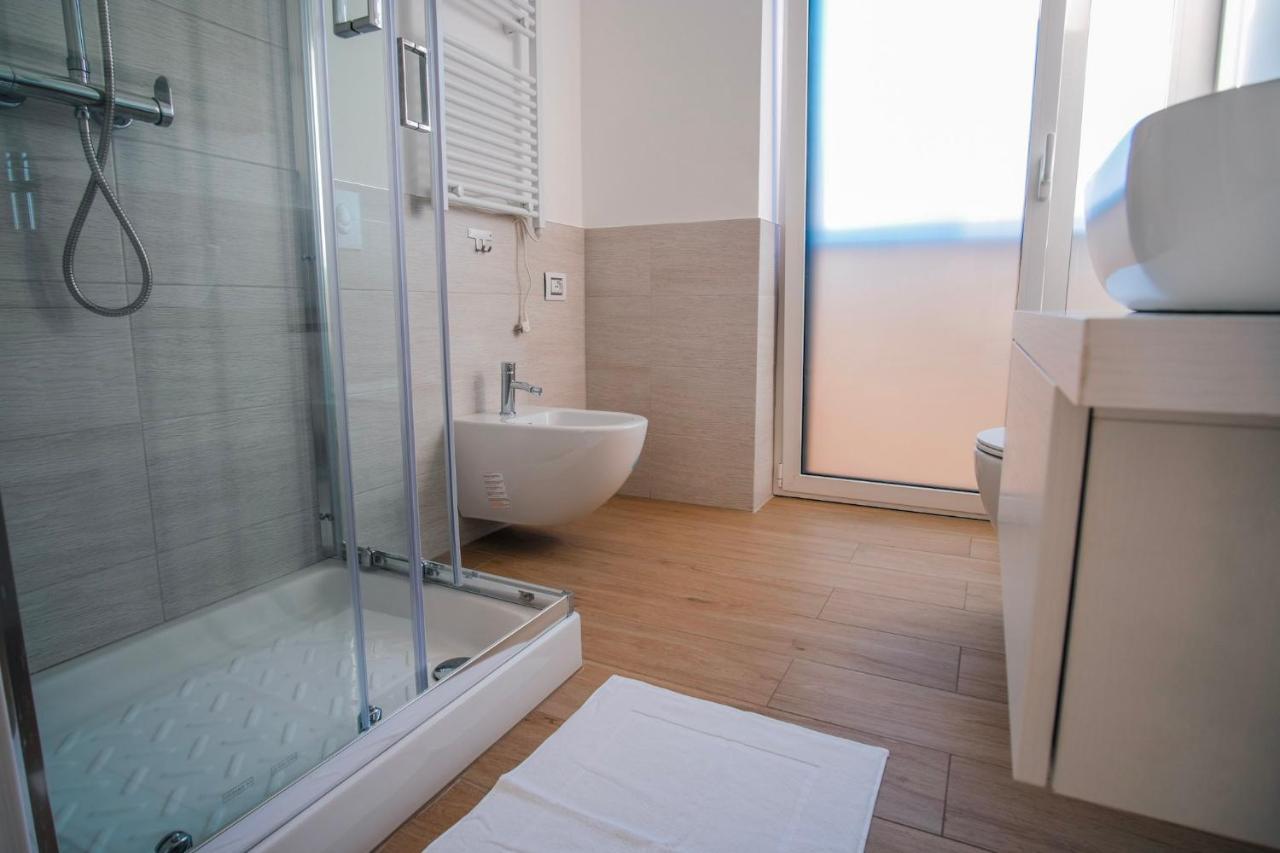 Rossani Suites&Aparts Бари Экстерьер фото