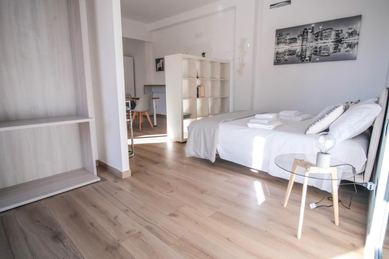 Rossani Suites&Aparts Бари Экстерьер фото